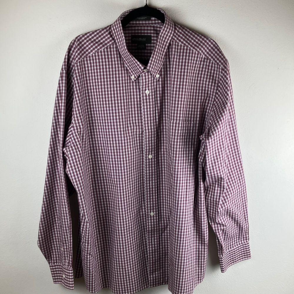 Eddie Bauer XXL Relaxed Fit Button Down Shirt Burgundy Plaid Wrinkle Resiistant